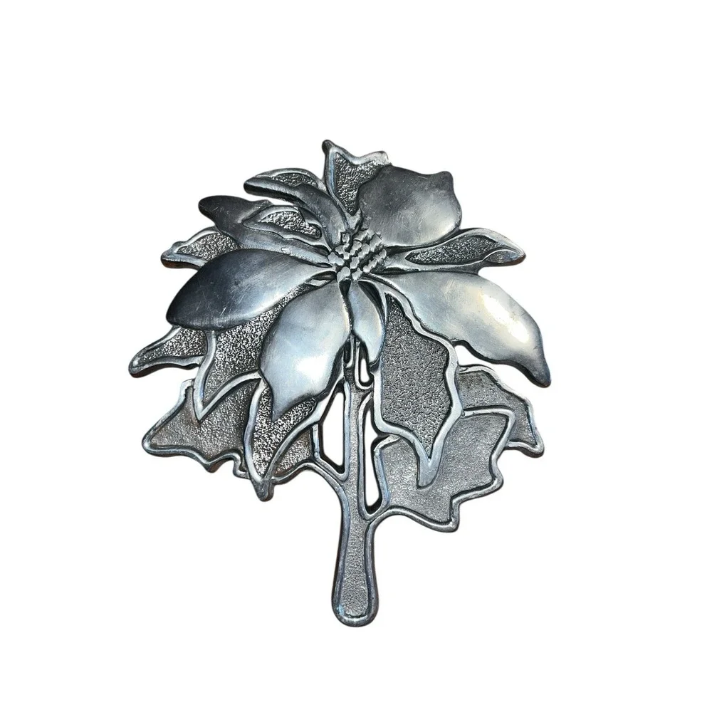 1984 TELEFLORA Cast Aluminum Hot Plate POINSETTIA TRIVET Christmas Flower Metal